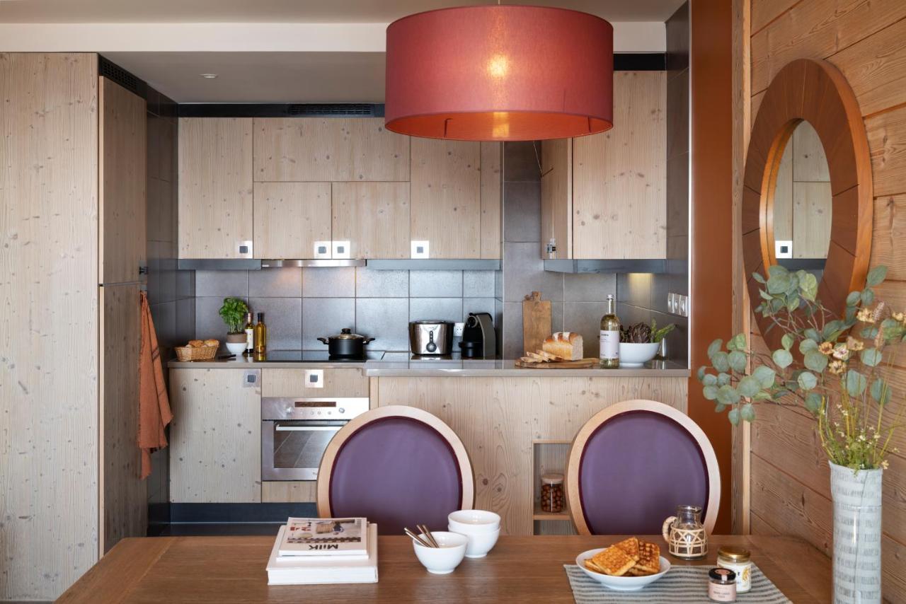 Two-Bedroom Apartment Open Mountain View